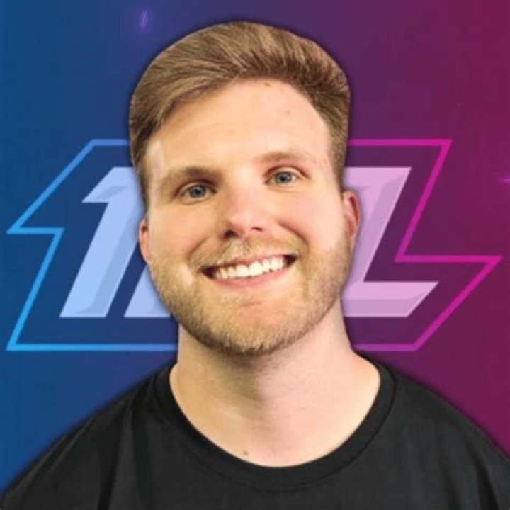 
Connor Melville Height, Weight, Net Worth, Age, Birthday, Wikipedia, Who, Nationality, Biography 