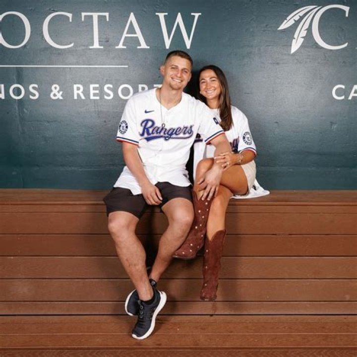 Corey Seager’s Girlfriend Madisyn Van Ham: Age, Height, Instagram, Wiki Facts
