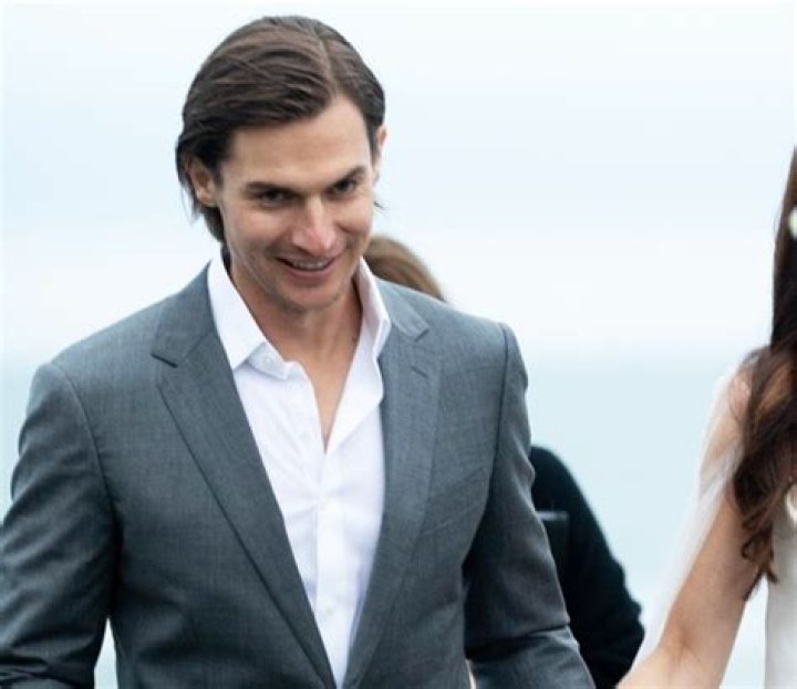 Craig Coyne Height, Weight, Net Worth, Age, Birthday, Wikipedia, Who, Nationality, Biography