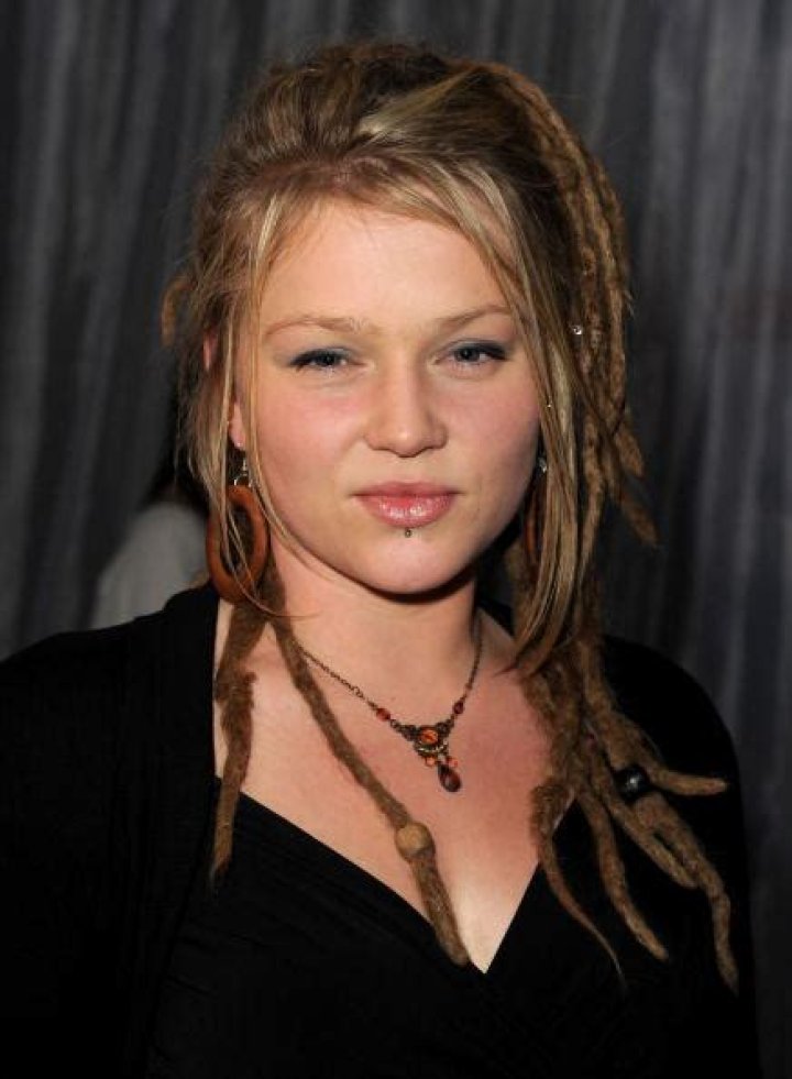 Crystal Bowersox Net Worth