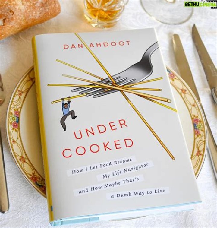 Dan Ahdoot Net Worth