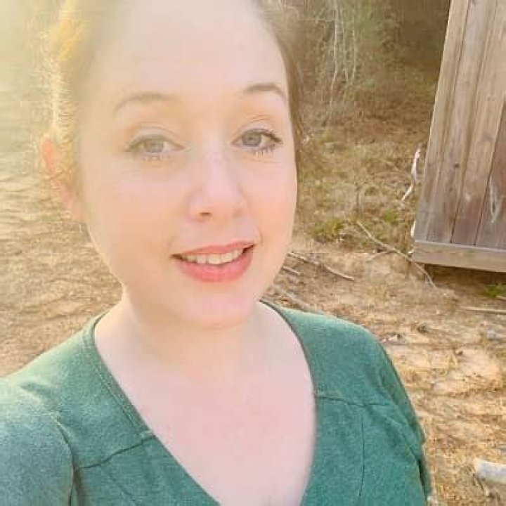 Danica DeCosto Height, Weight, Net Worth, Age, Birthday, Wikipedia, Who, Instagram, Biography