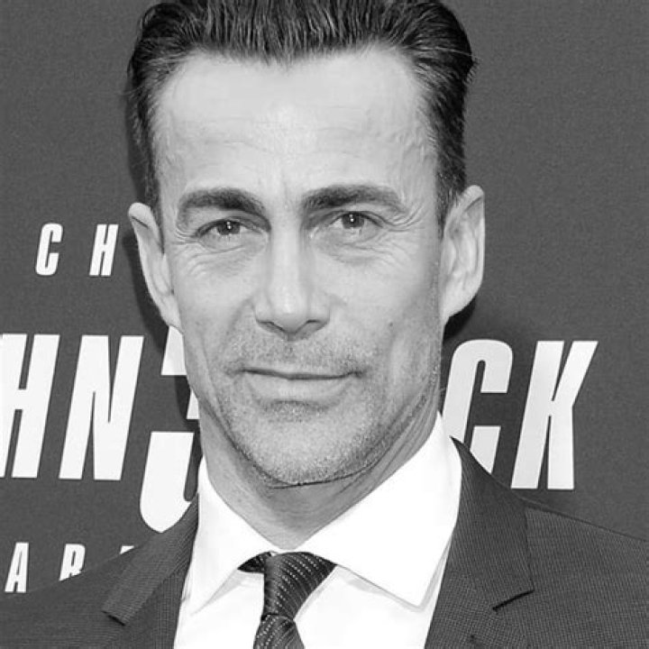 Daniel Bernhardt Net Worth