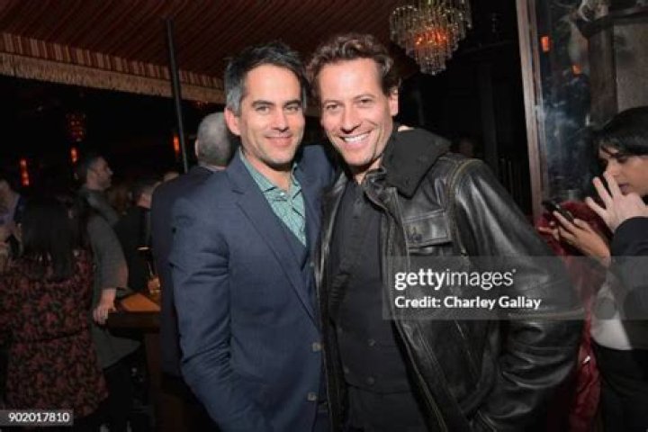 Dar Rollins Net Worth