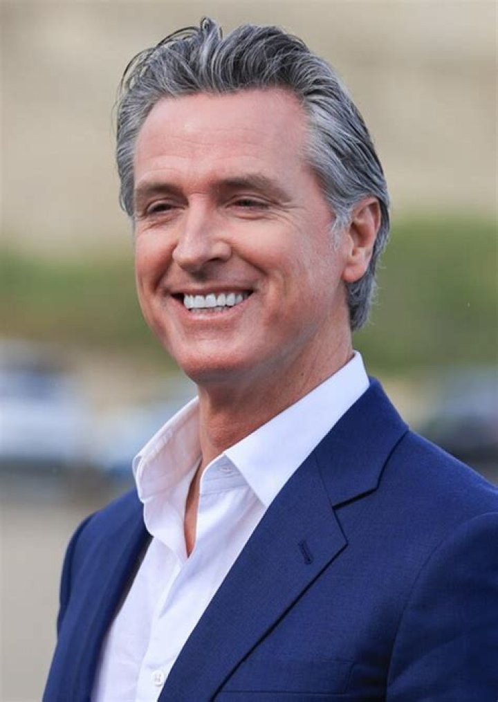 David Newsom Height, Weight, Net Worth, Age, Birthday, Wikipedia, Who, Instagram, Biography