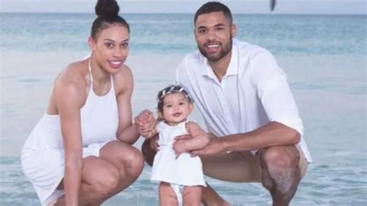 Dearica Hamby And Boyfriend Alonzo Nelson-Ododa Pregnant With A Baby: Relationship Timeline