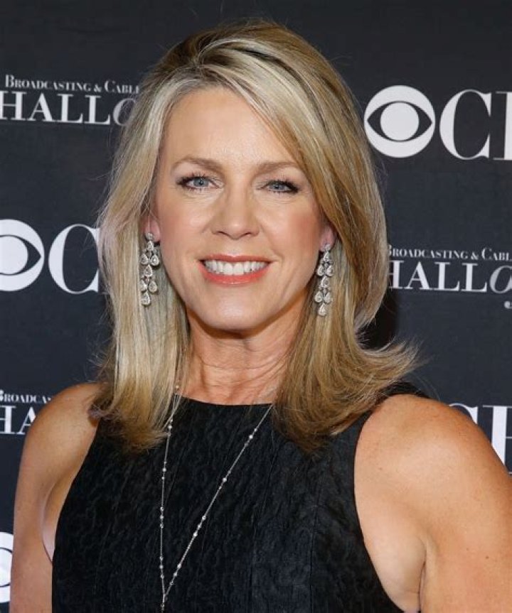 Deborah Norville Height, Weight, Measurements, Bra Size, Shoe Size