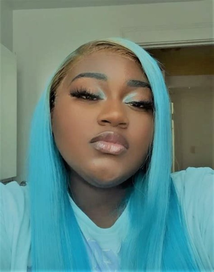 Denise Hale Height, Weight, Net Worth, Age, Birthday, Wikipedia, Who, Nationality, Biography