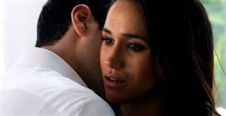 Did Rachel Zane Cheat On Mike Ross In Suits? Explained