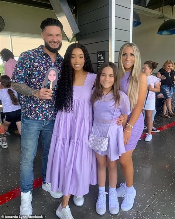 DJ Pauly D Children: Meet his daughter Amabella Sophia.