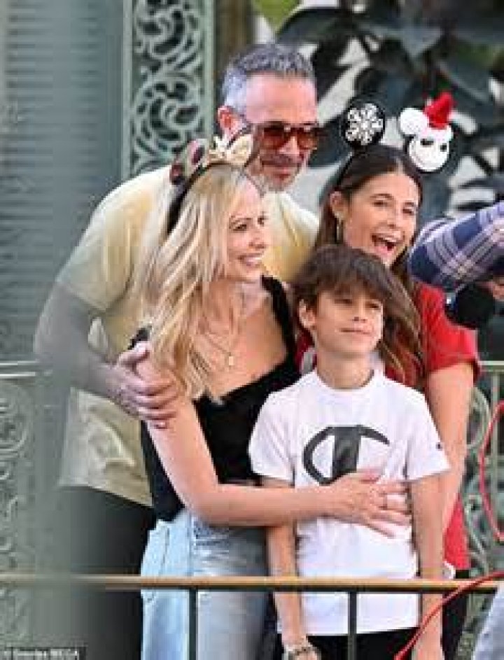 Does paul harvey jr have children