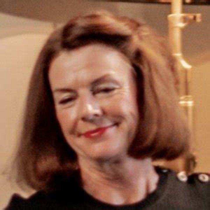 Doon Mackichan Height, Weight, Net Worth, Age, Birthday, Wikipedia, Who, Instagram, Biography