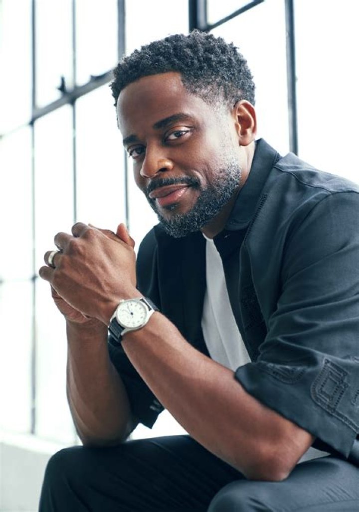 Dule Hill Height, Weight, Body Measurements, Shoe Size