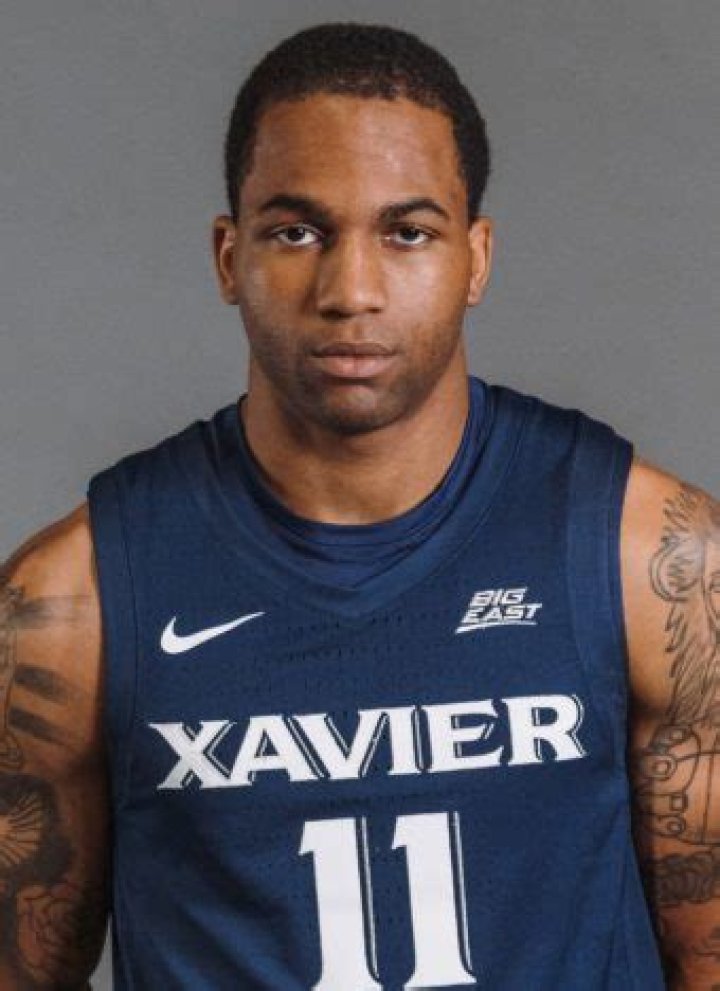 
Dwon Odom Height, Weight, Net Worth, Age, Birthday, Wikipedia, Who, Nationality, Biography 