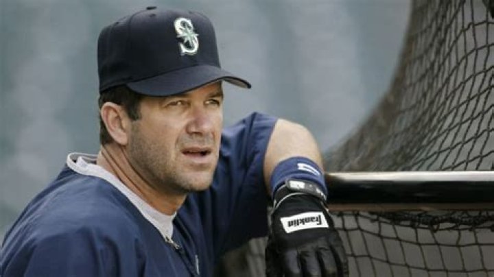 Edgar Martinez Net Worth