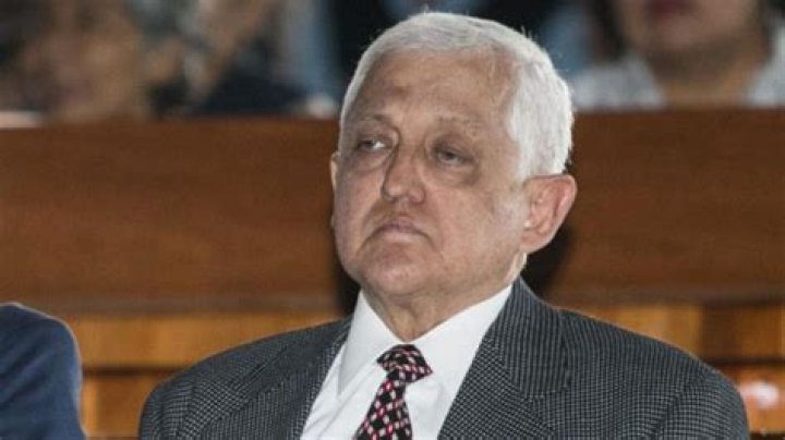 
Eduardo Moreno Laparade Height, Weight, Net Worth, Age, Birthday, Wikipedia, Who, Instagram, Biography 