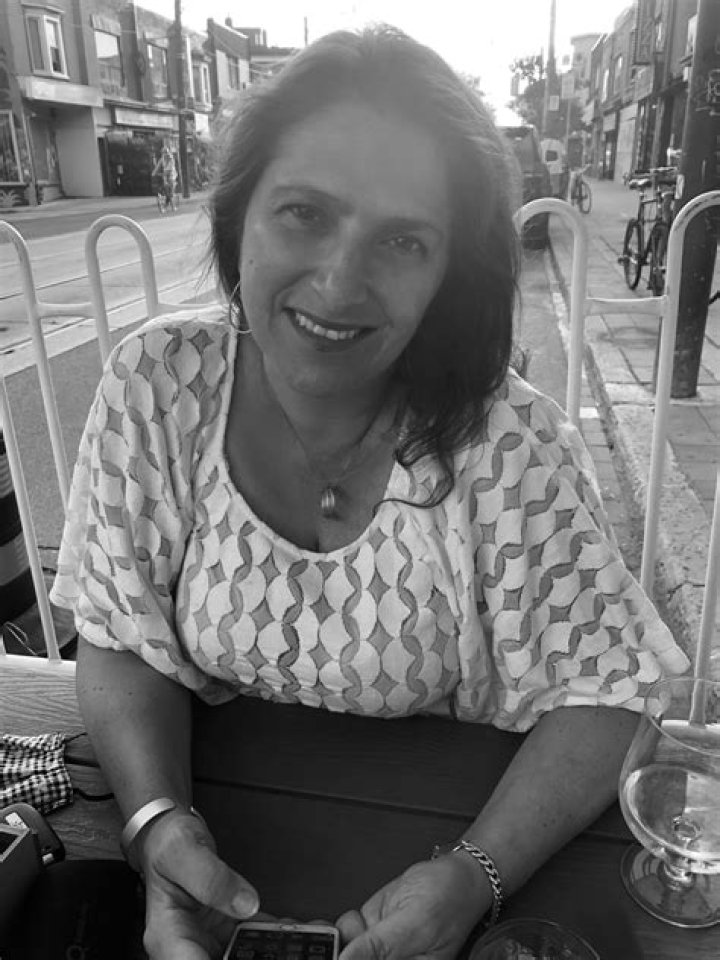 Effy Papadopoulos Net Worth