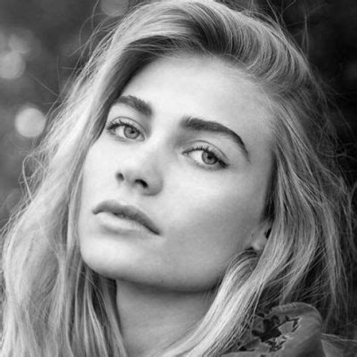 
Elissa Deheart Height, Weight, Net Worth, Age, Birthday, Wikipedia, Who, Nationality, Biography 