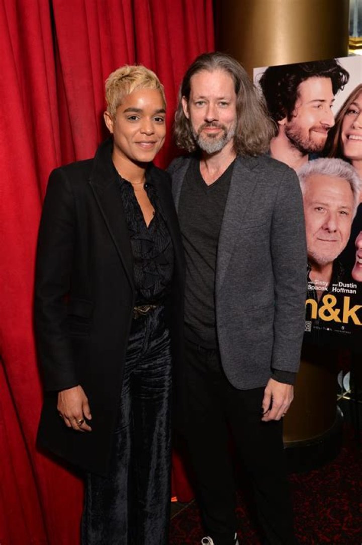 Elizabeth Ludlow Height, Weight, Net Worth, Age, Birthday, Wikipedia, Who, Instagram, Biography