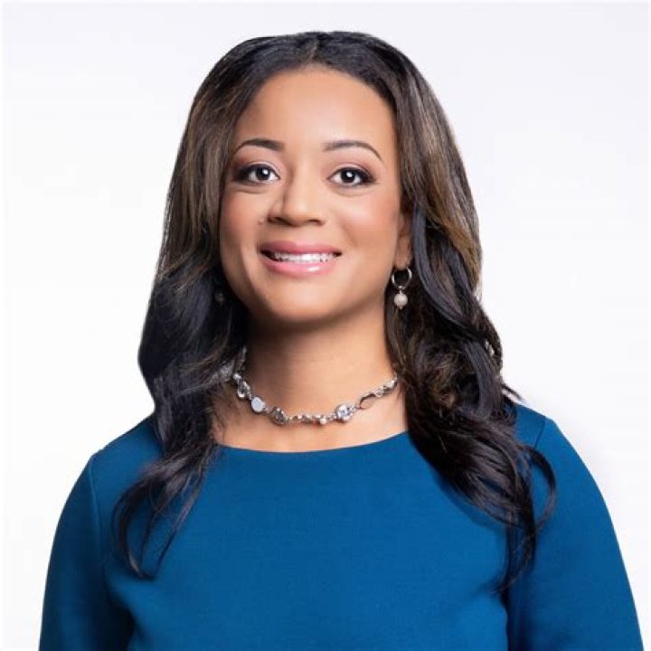 
Emma Wilcott Height, Weight, Net Worth, Age, Birthday, Wikipedia, Who, Nationality, Biography 