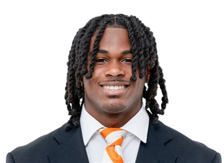 
Erik McCoy Height, Weight, Net Worth, Age, Birthday, Wikipedia, Who, Nationality, Biography 