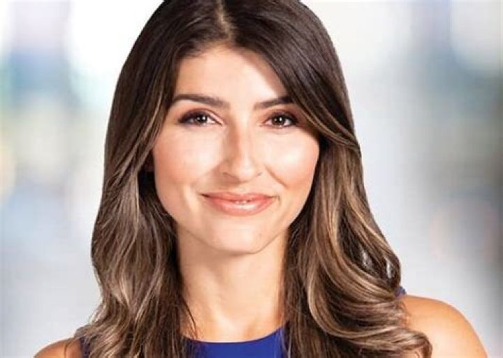 Erin Hassanzadeh Bio, Age, WCCO, Husband, Family, Height, Net Worth, Salary