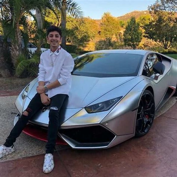 Faze Rug Biography: Age, Height, Song, House, Net Worth & Pictures