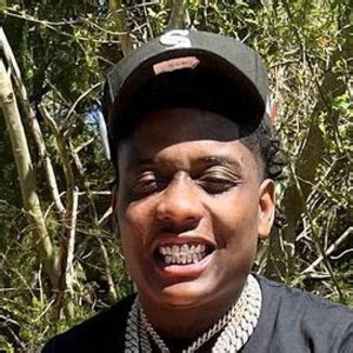 Find Out Everything About The Rapper TLE Cinco