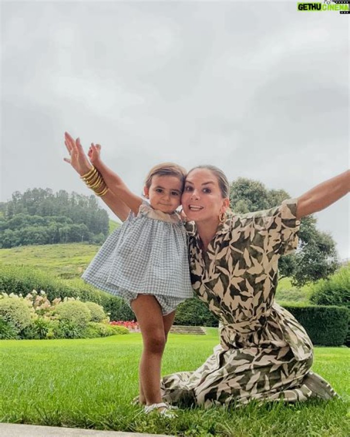 Florencia de Saracho Net Worth