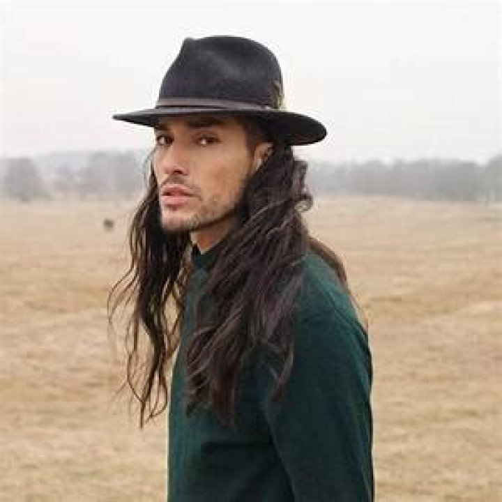 Fredrik Quinones Height, Weight, Net Worth, Age, Birthday, Wikipedia, Who, Nationality, Biography