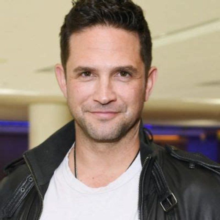 General Hospital Star Brandon Barash Got Married To Isabella Devoto