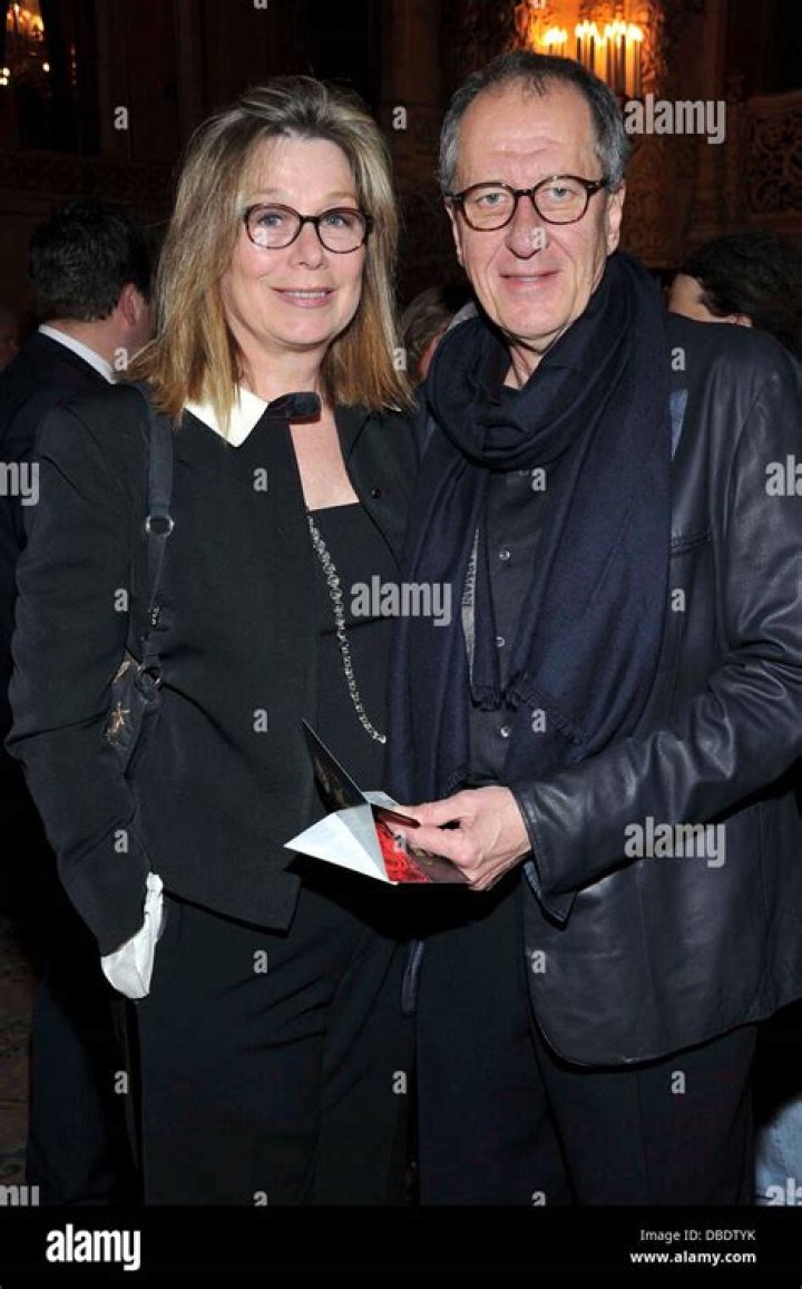 Geoffrey Rush Biography,Age, Wife, Movies, Net Worth and Awards