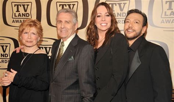 Glenn Scarpelli Gay, Wife, Family, Net Worth