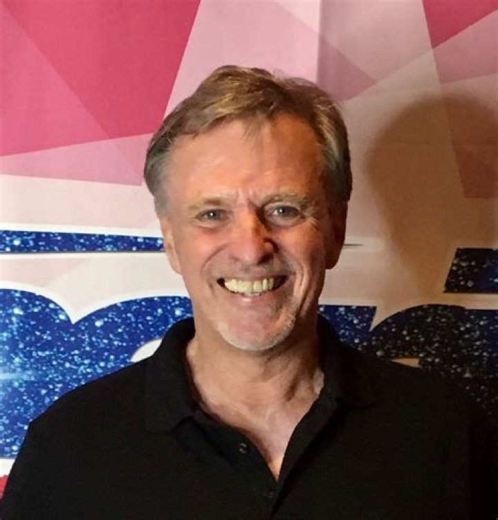 Gordon De Vol Net Worth