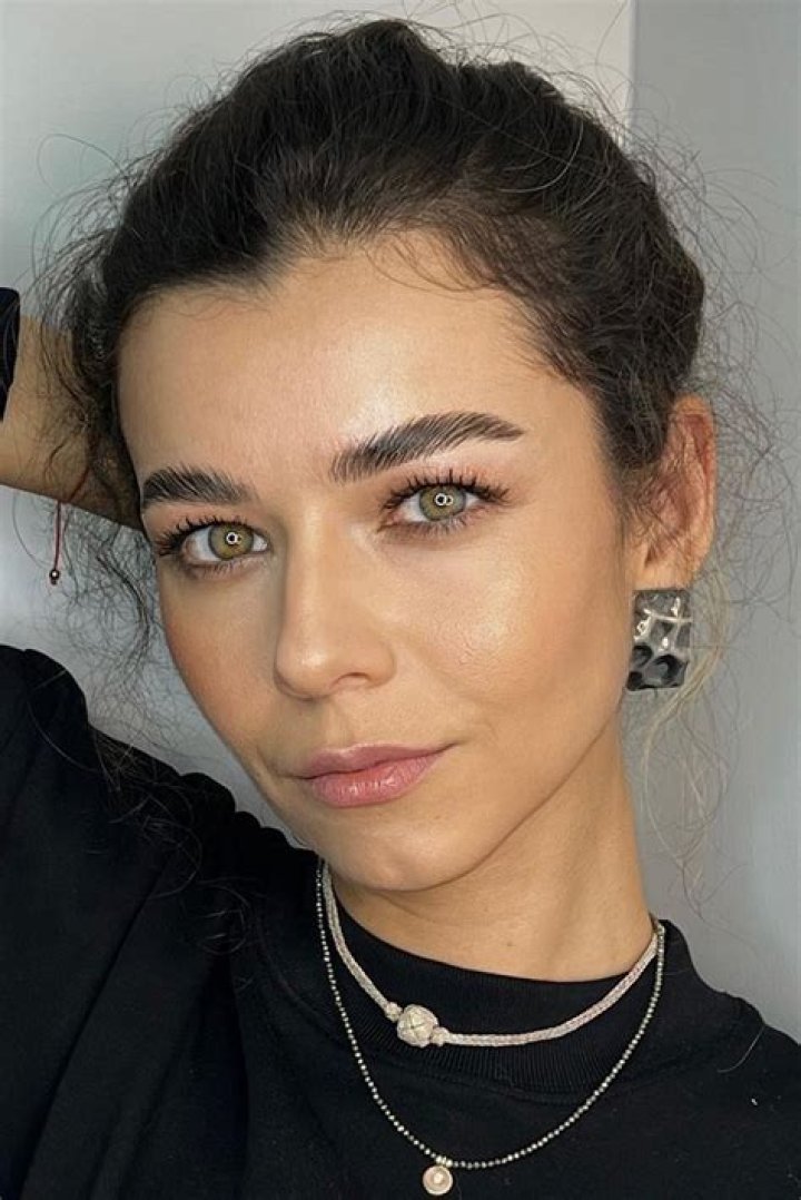 Gozde Duru Net Worth