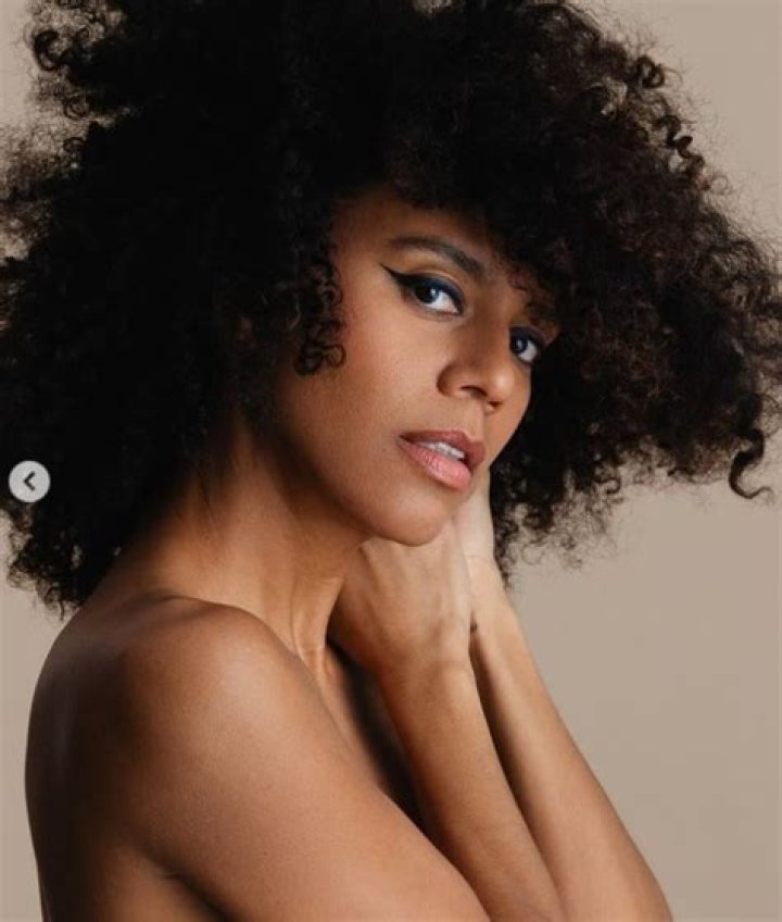 
Grasie Mercedes Height, Weight, Net Worth, Age, Birthday, Wikipedia, Who, Nationality, Biography 