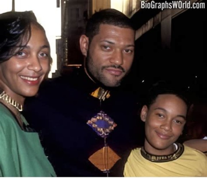 
Hajna O Moss Height, Weight, Net Worth, Age, Birthday, Wikipedia, Who, Nationality, Biography 