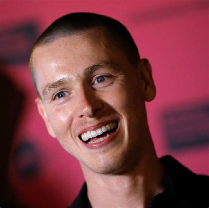 
Harris Dickinson Biography: Is he married? Find out his girlfriend, gay, parents, networth 