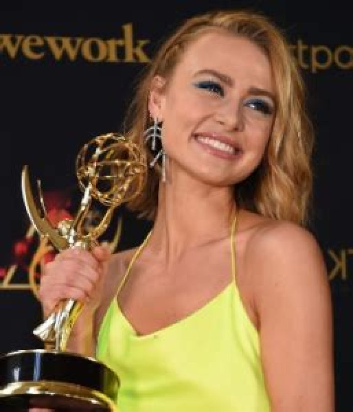 Hayley Erin Net Worth