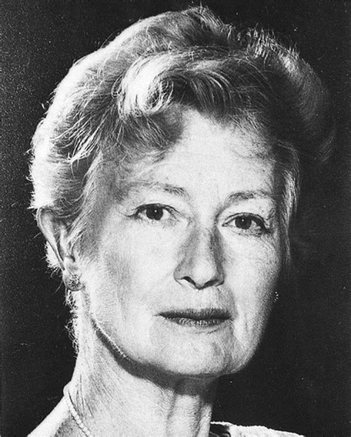 Helen Muir (reporter)