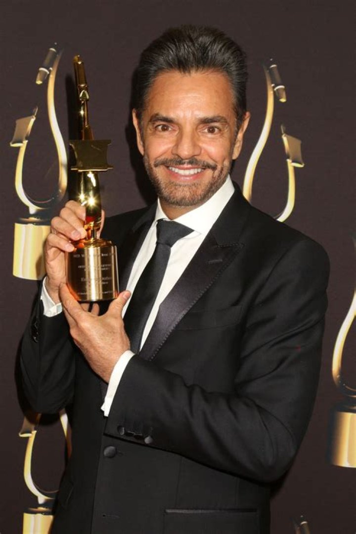 How many awards does Eugenio Derbez have?