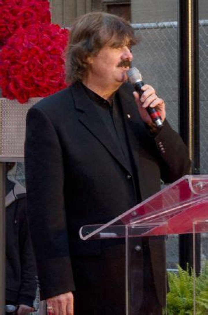 How Much Money Does Burton Lorne Cummings Make? Latest Burton Lorne Cummings Net Worth Income Salary