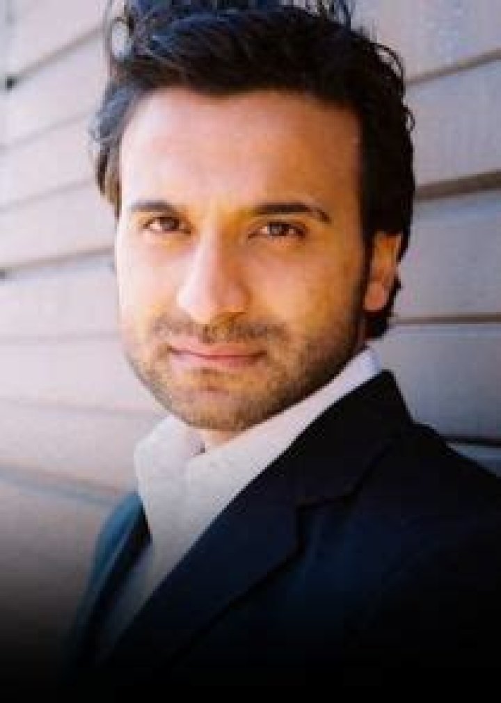 Husein Madhavji Height, Weight, Net Worth, Age, Wiki, Who, Instagram, Biography