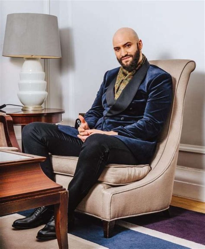 Huw Novelli Height, Weight, Net Worth, Age, Birthday, Wikipedia, Who, Instagram, Biography