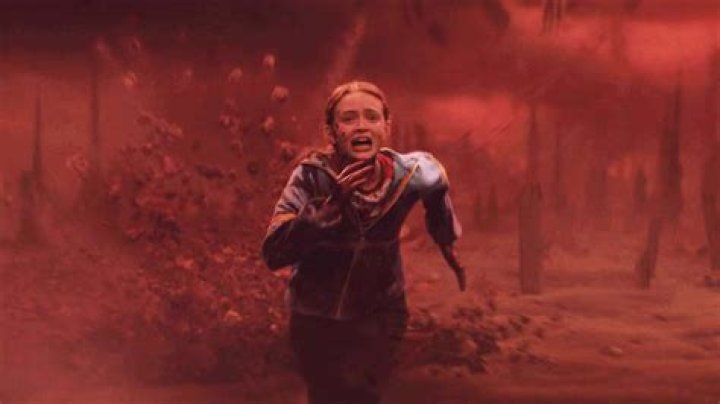 
”I’d like to see her awake”: Stranger Things star opens up on Max’s fate in final season 