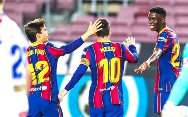 Ilaix Moriba – Bio, Net Worth, Salary, Religion, Age, Facts, Parets, Family, Nationality, Height, Wiki