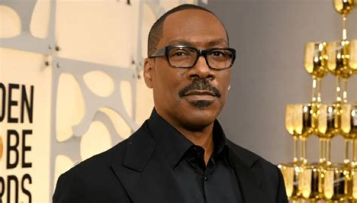 
Is Eddie Murphy Gay? Age, Height, Net Worth 