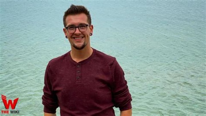 Is Jacob Moran American Idol Transgender? Sexuality Age And Family Background Explored