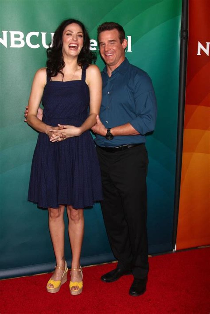 Is Joanne Kelly married to someone? Her Bio: Actress in “Warehouse 13”, Husband, Family, Partner, Dating
