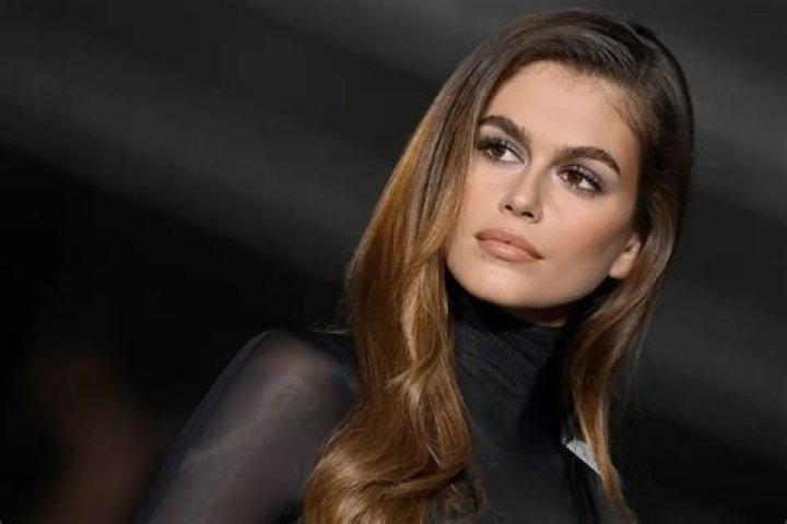 
Is Kaia Gerber Pregnant? Who is Kaia Gerber? 